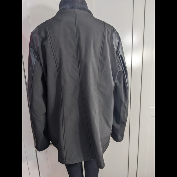 DKNY - Black coat - Picture 4 of 9